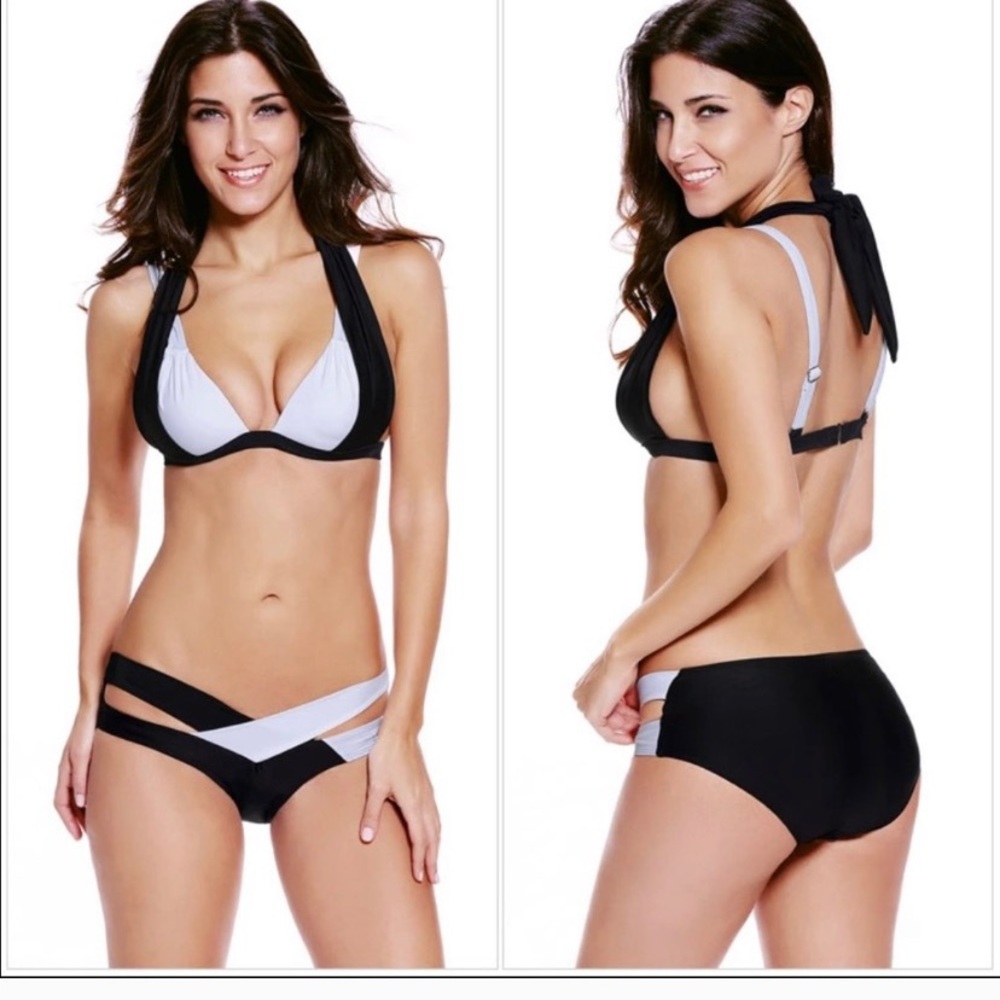 Bikini bathing suit size M